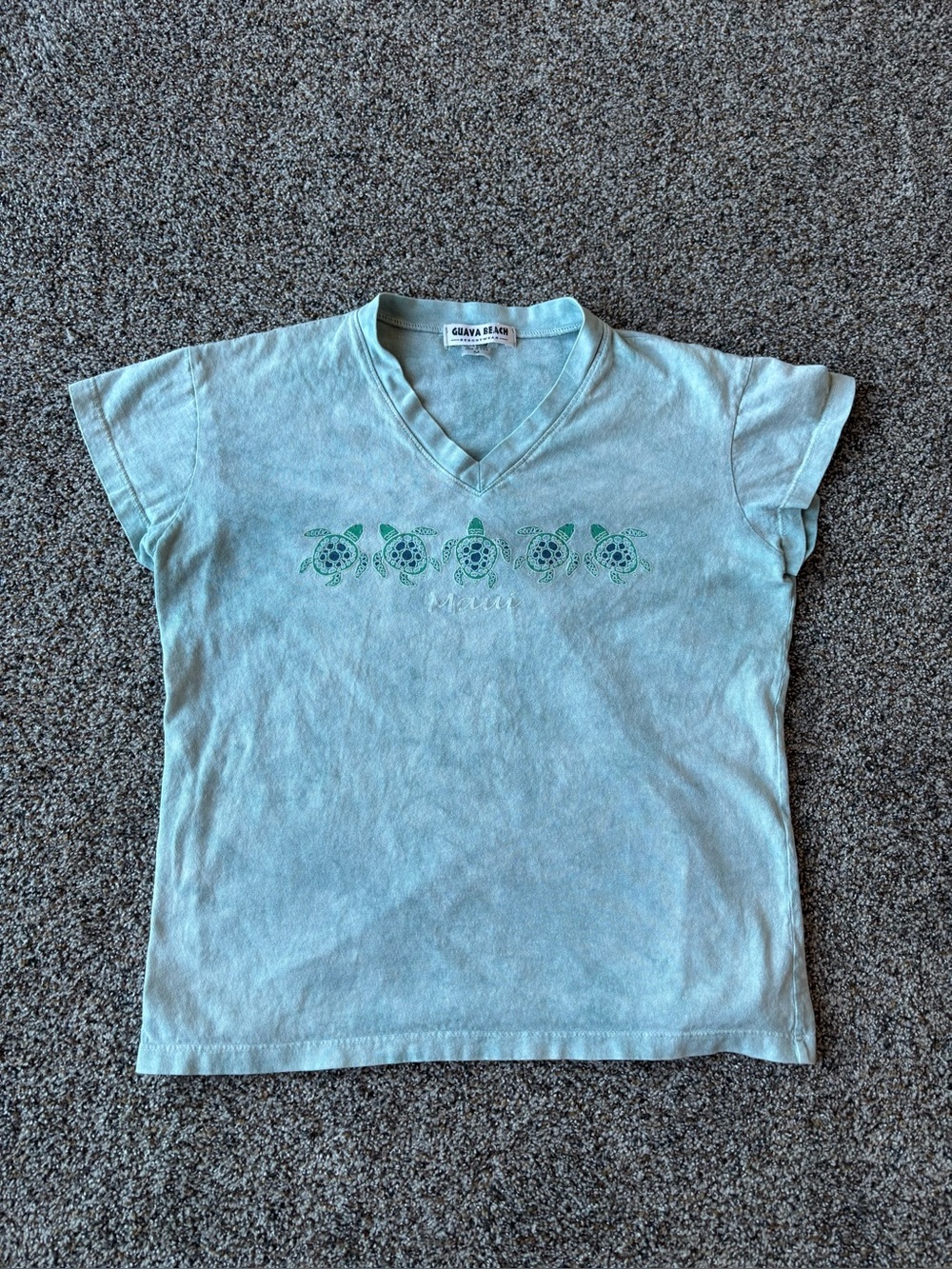 Guava Beach Maui Sea Turtle V Neck Tee M USA